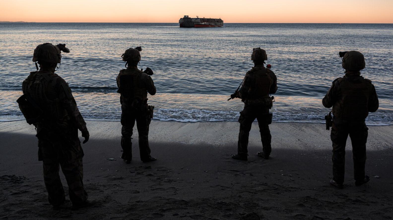 Commandos Marine sur une plage
