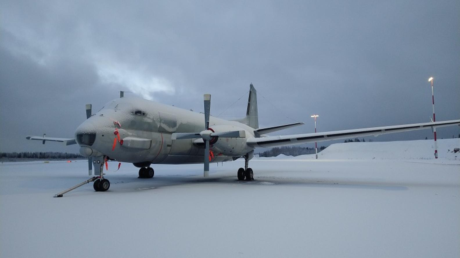 Un avion de patrouille maritime ATL2 sous la neige