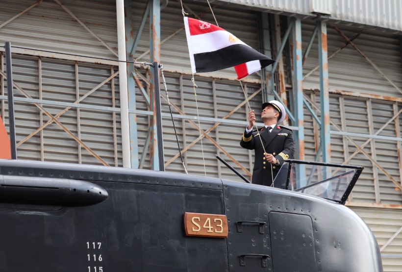 Livraison à l'Egypte du sous-marin S-43