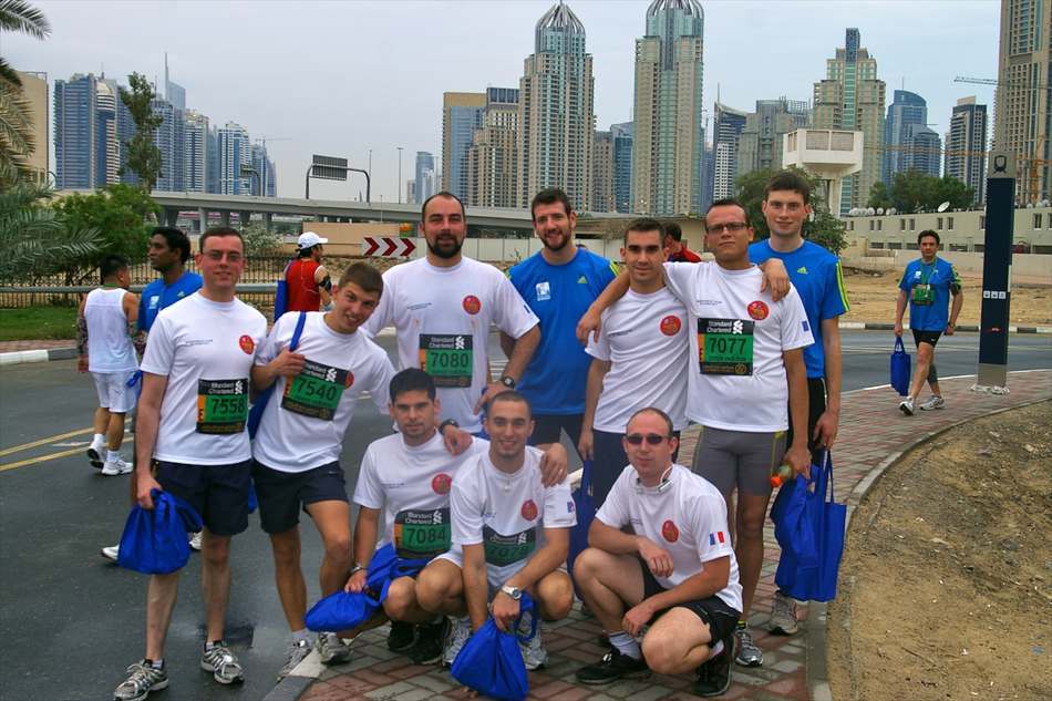 La Somme représente la Marine au Marathon de Dubaï 