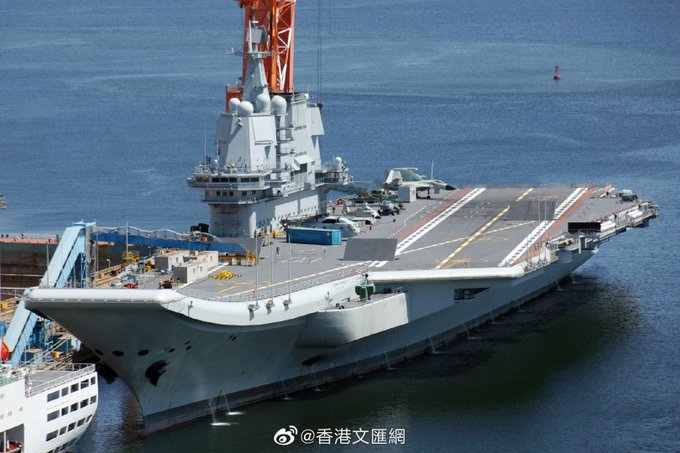 Le porte-avions chinois Type 001A