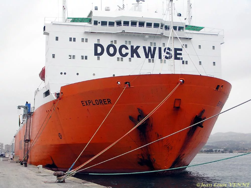 Le Dockwise Explorer