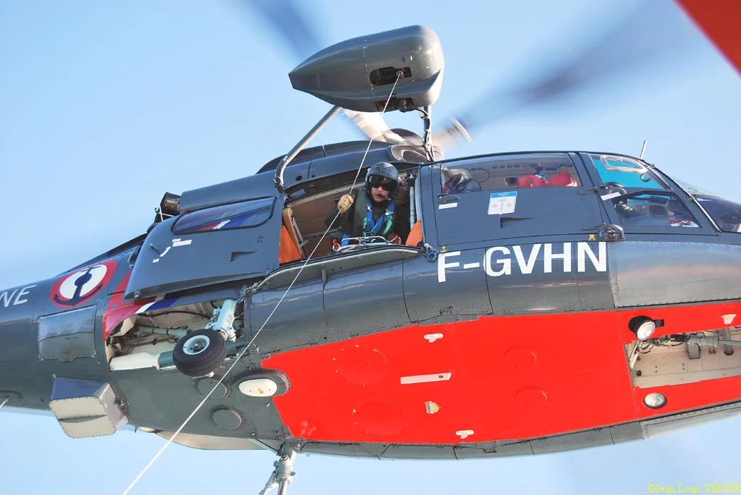 L'hélicoptère Dauphin de service public