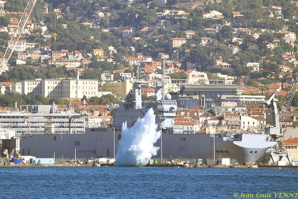 Essais des catapultes du Charles de Gaulle