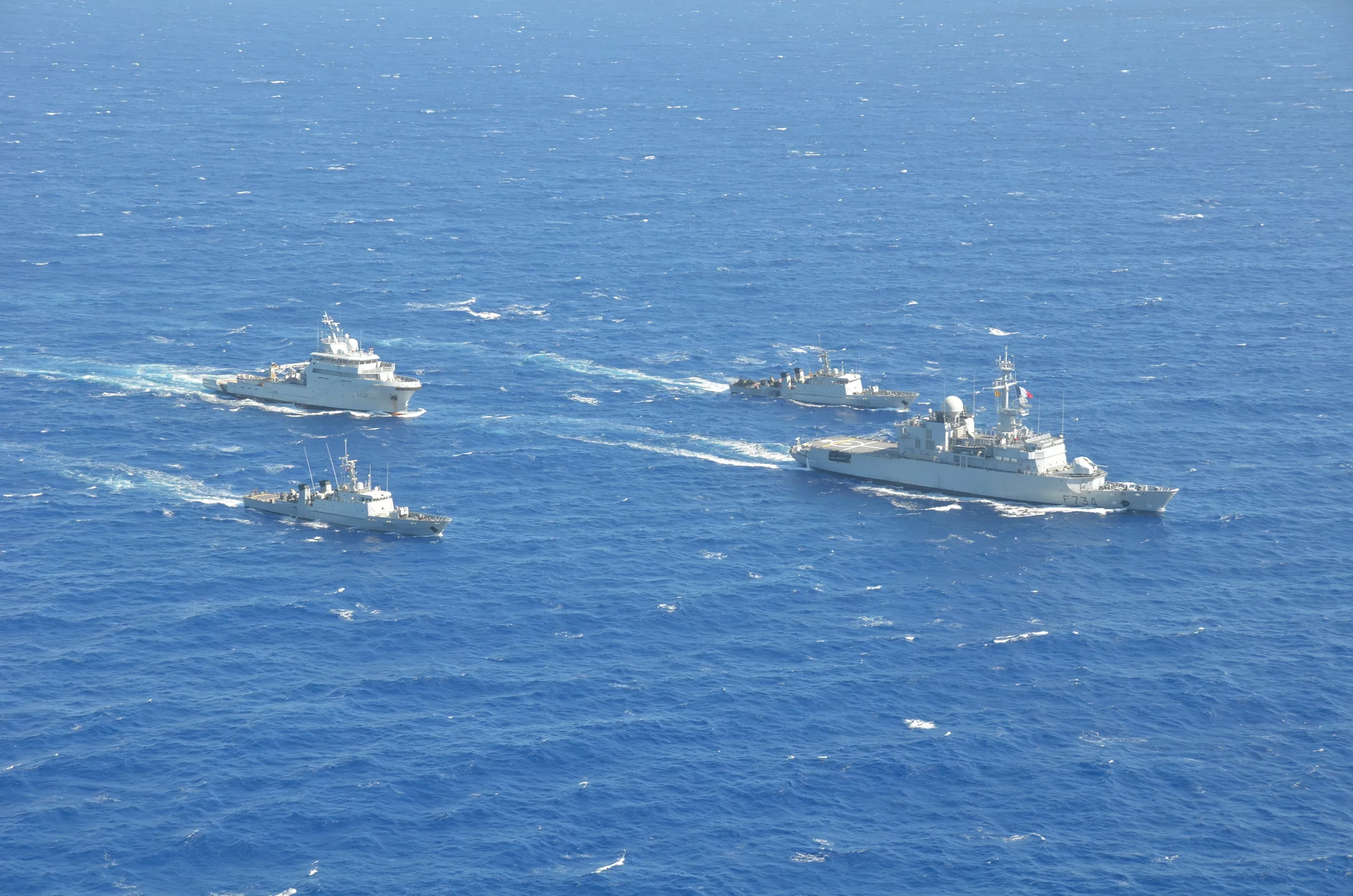 Le Vendémiaire, le d’Entrecasteaux, La Glorieuse et la Moqueuse