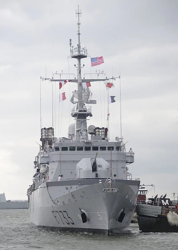 La frégate Ventôse arrive à Norfolk