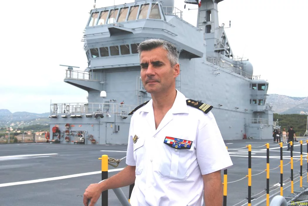 Le commandant du BPC Dixmude