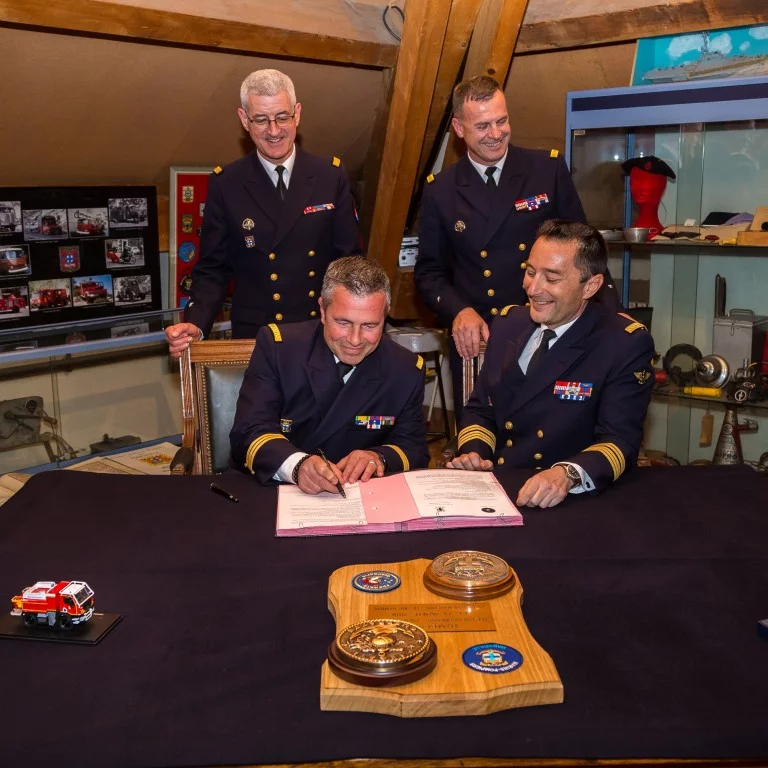 Signature de la convention de parrainage