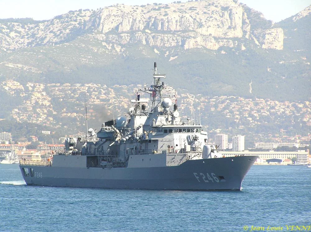 La Force de l’OTAN « SNMG2 » en escale à Toulon