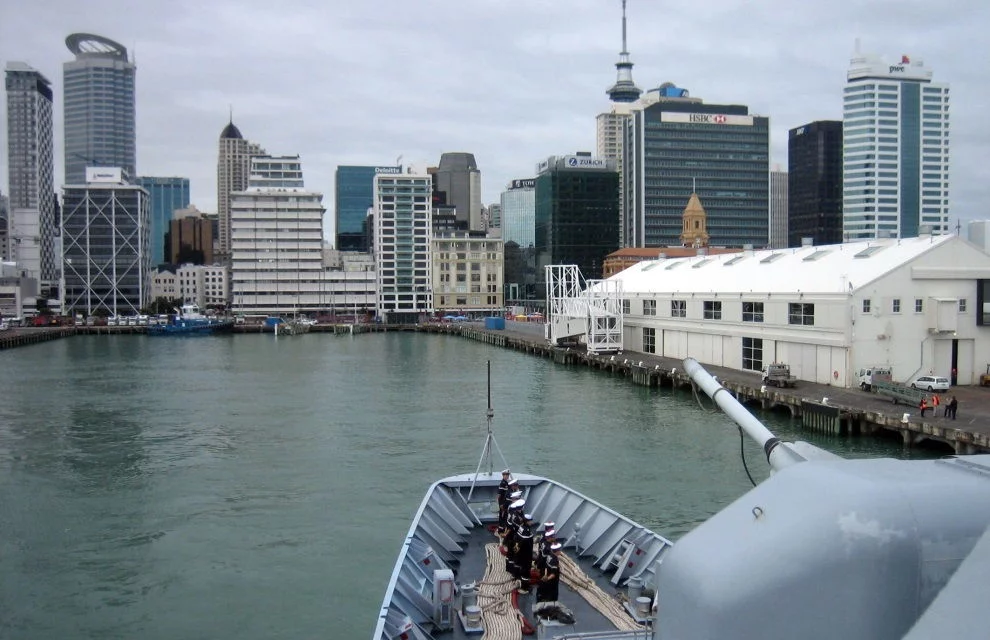 La frégate Prairial en Nouvelle-Zélande