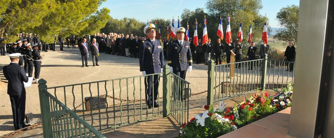 Cérémonie d’hommage aux marins du ciel disparus et tombés en service aérien commandé