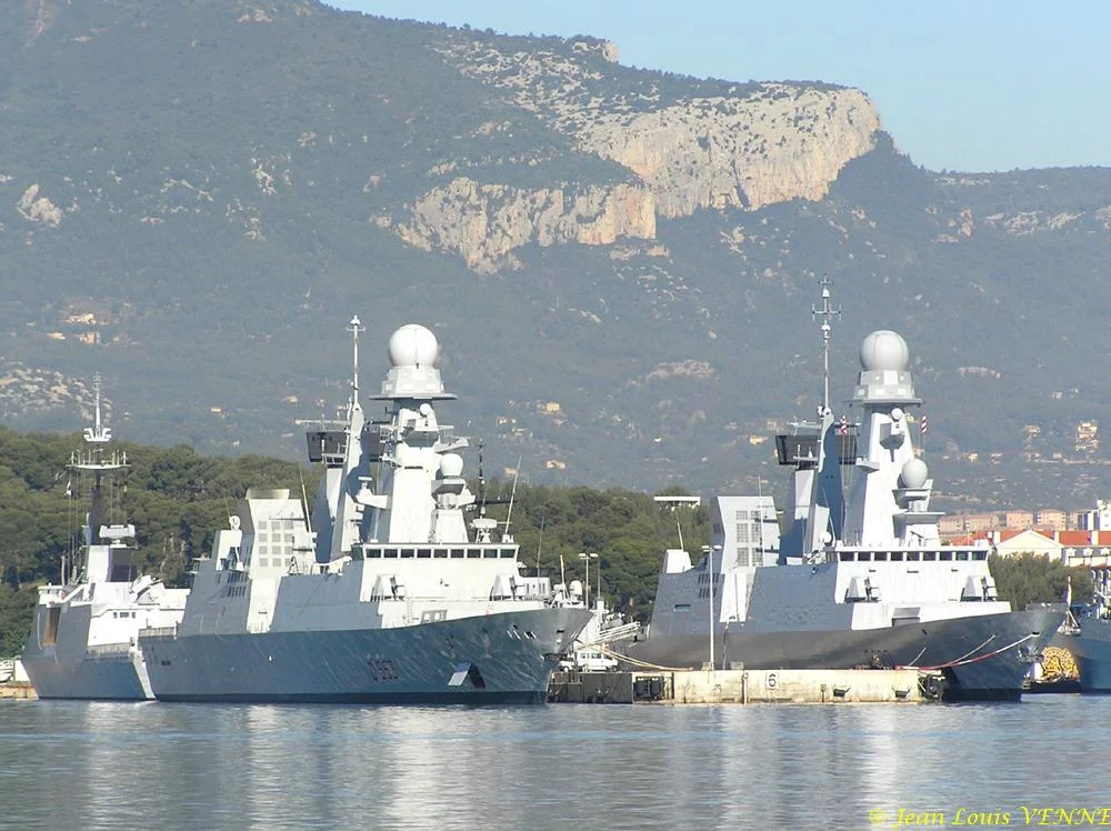 L'Andrea Doria et le Forbin