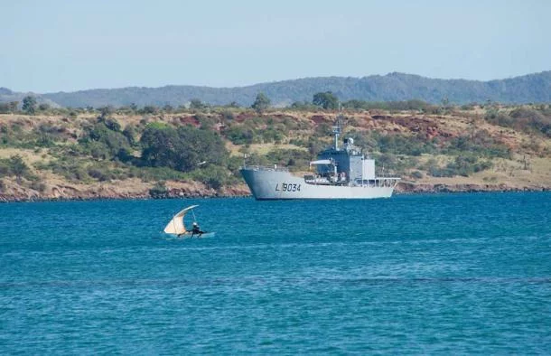 Le La Grandière au large des côtes malgaches