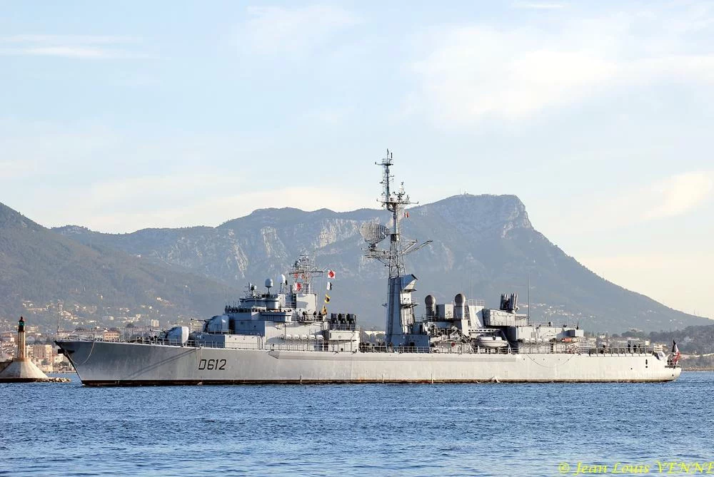 La frégate De Grasse fait escale à Toulon