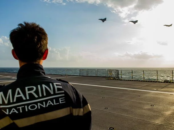 Les entraînements opérationnels se poursuivent à bord du Dixmude