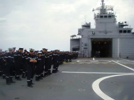 Cérémonie du 11 novembre à bord de la Foudre