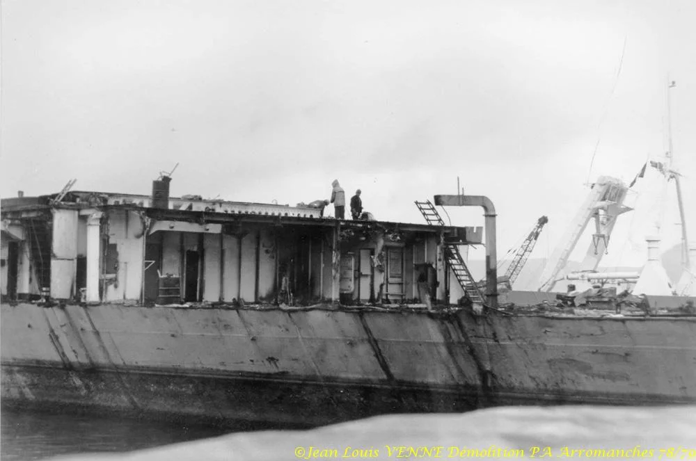 Démolition de l'Arromanches