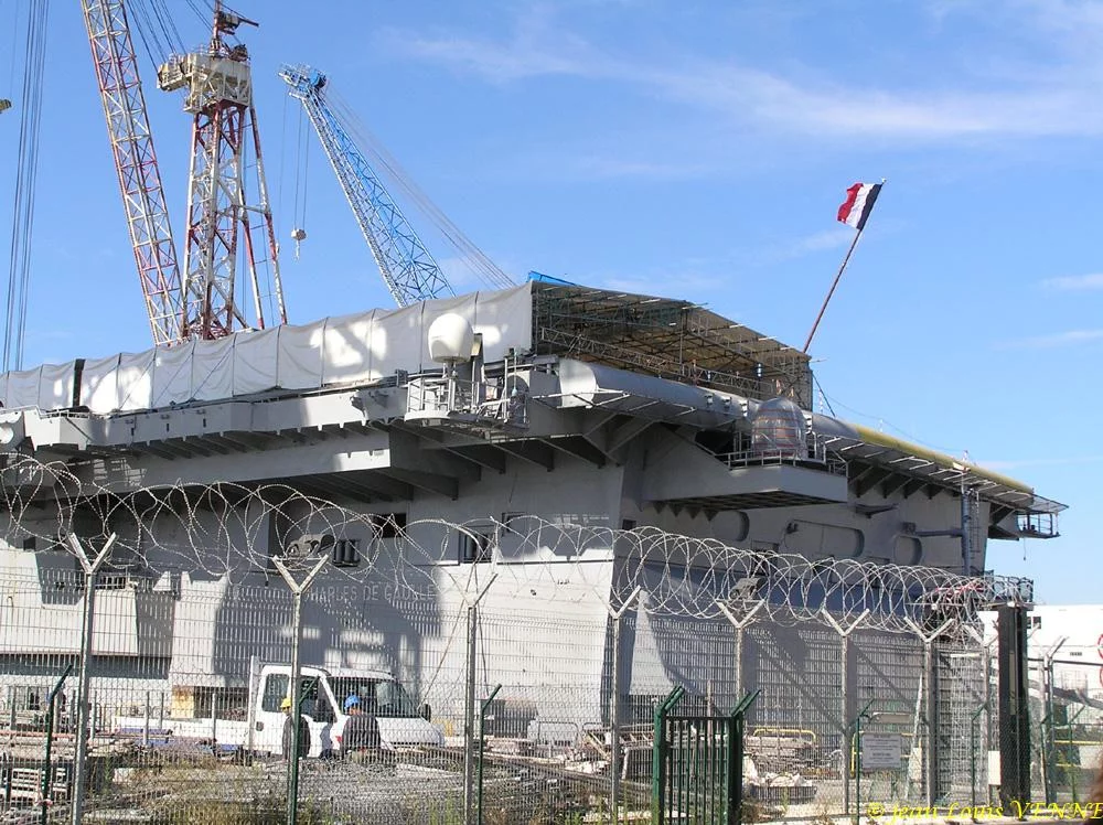 Le porte-avions Charles de Gaulle