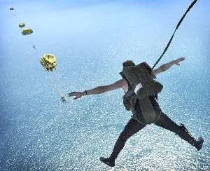 Le Submarine Parachute Assistance Group