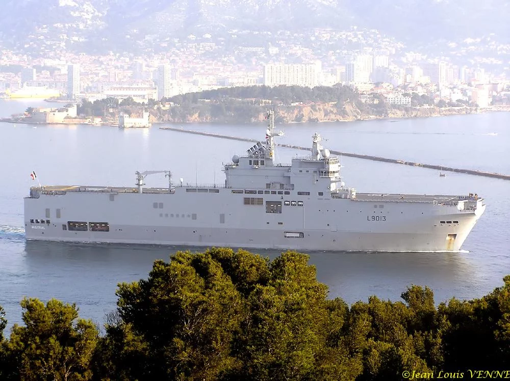 Appareillage du Mistral pour le Japon