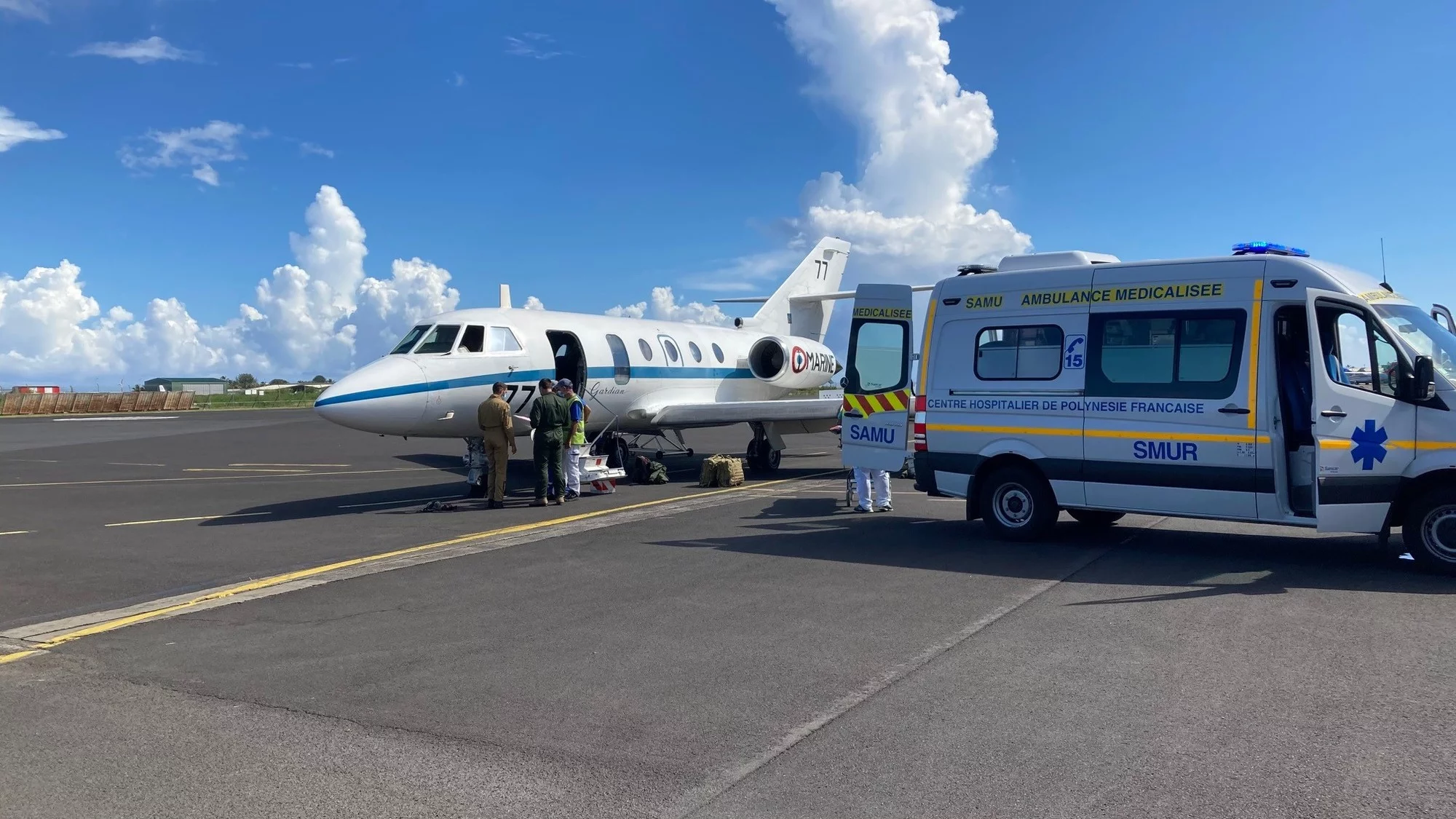Evacuation médicale avec un avion Gardian de la flottille 25F