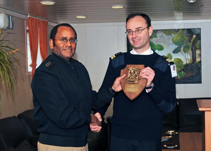 Echange de cadeaux officiels