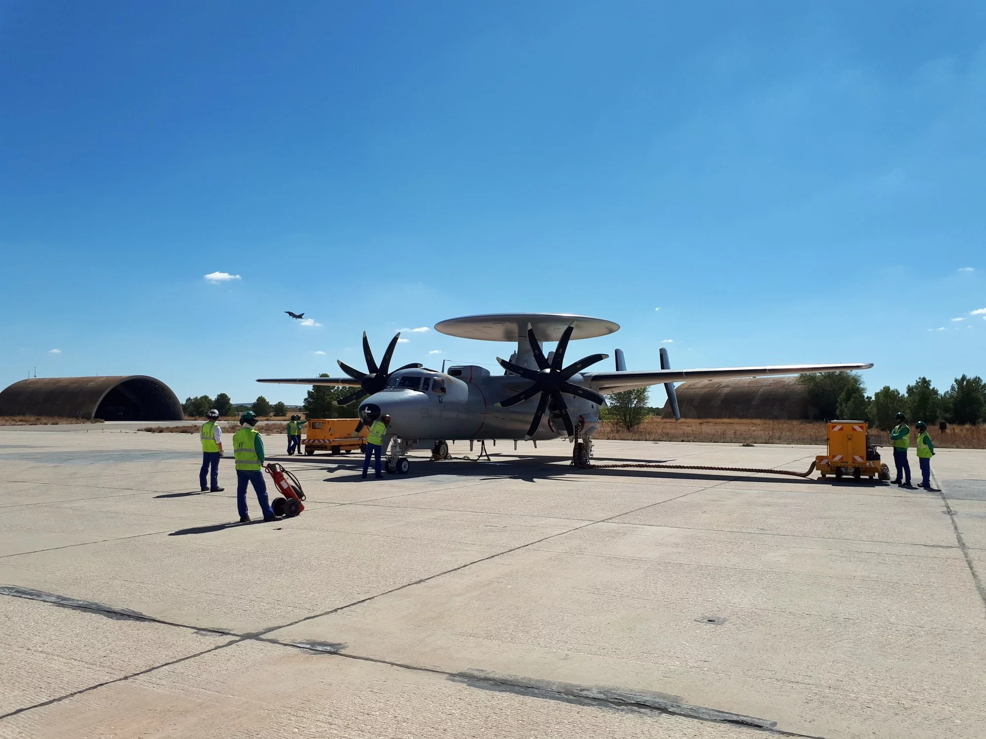 Avion de guet aérien E2C - Hawkeye