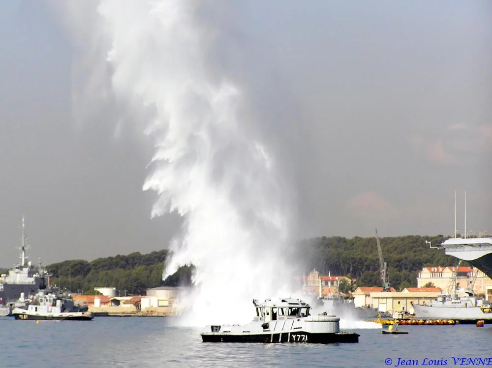 Essais des catapultes du Charles de Gaulle