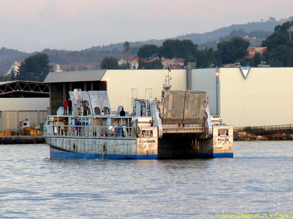 Le nouveau catamaran de débarquement de la CNIM