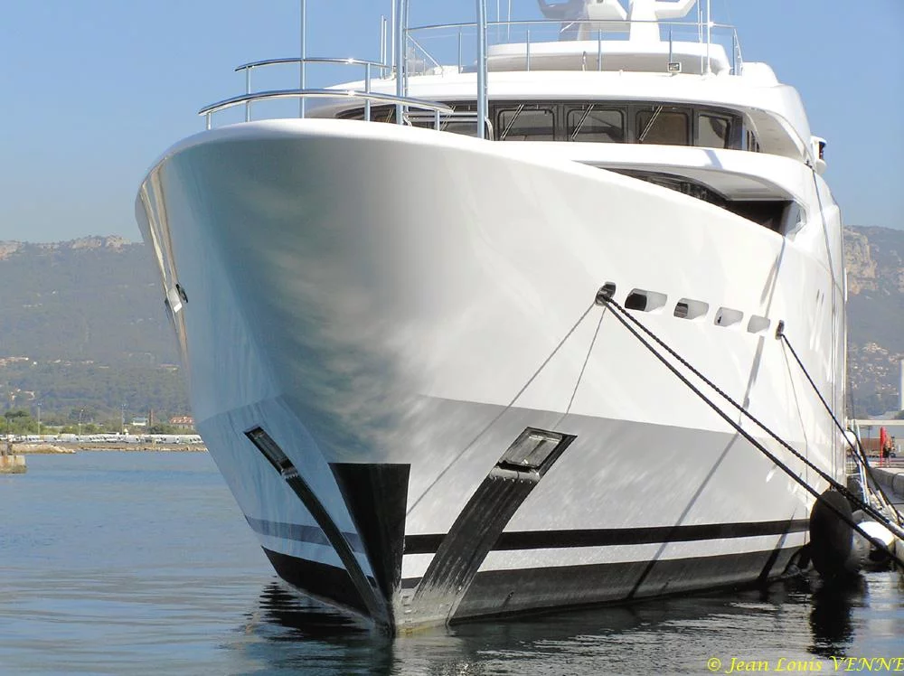 Le Netanya8 dans le port de la Seyne sur Mer