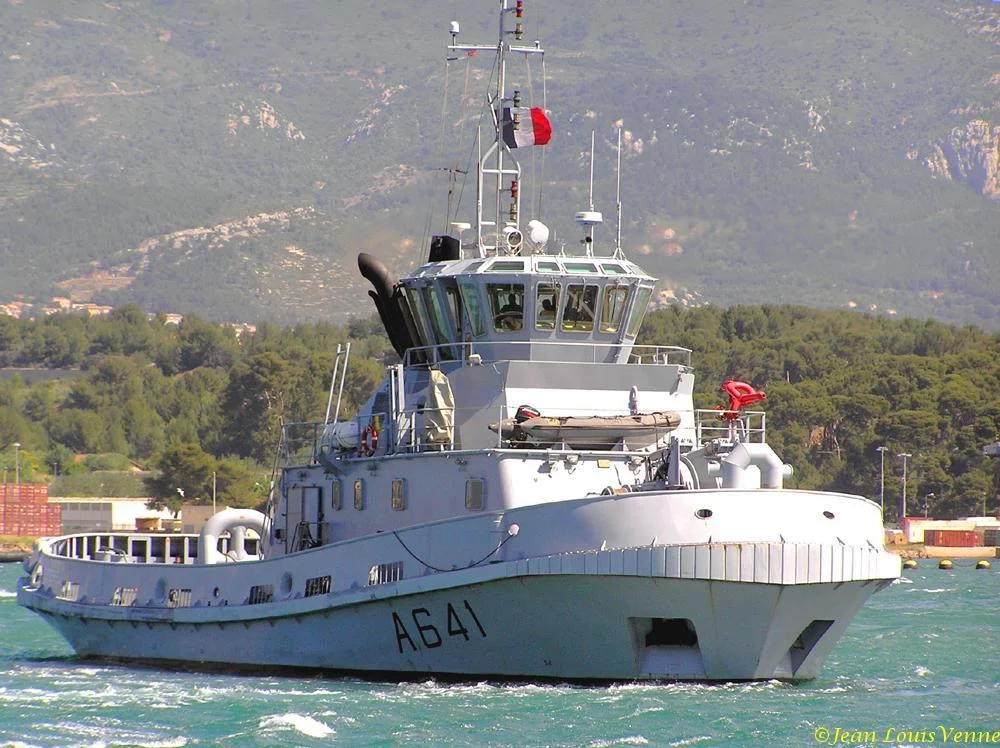 Remorqueurs en action