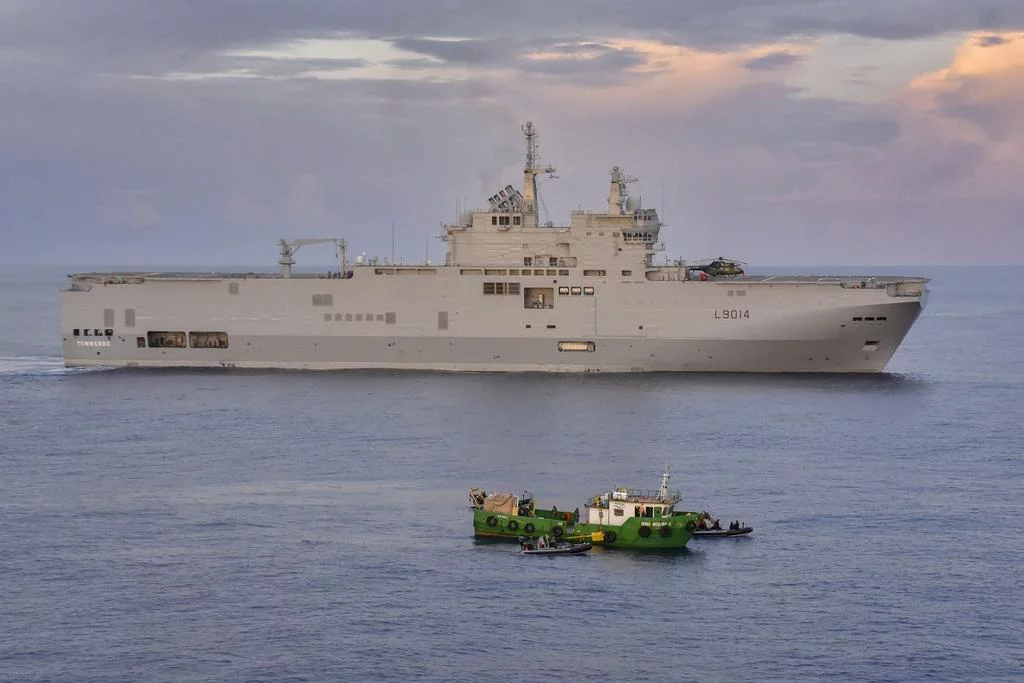 Le porte-hélicoptères Tonnerre