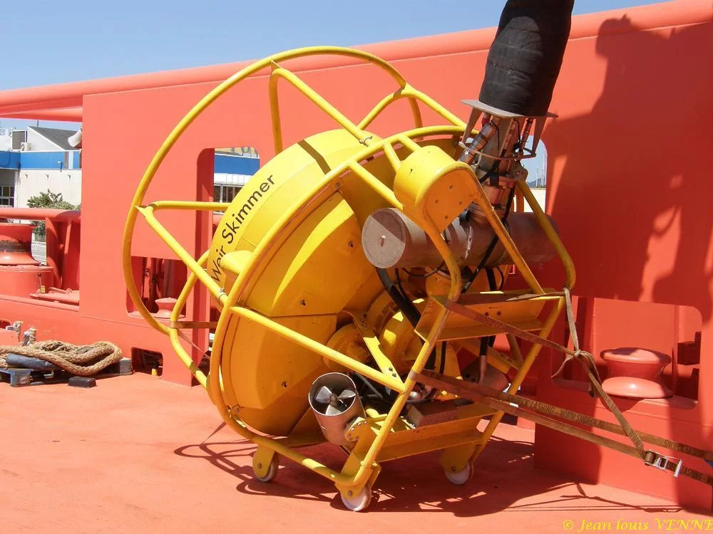 Le skimmer du Clara Campoamor