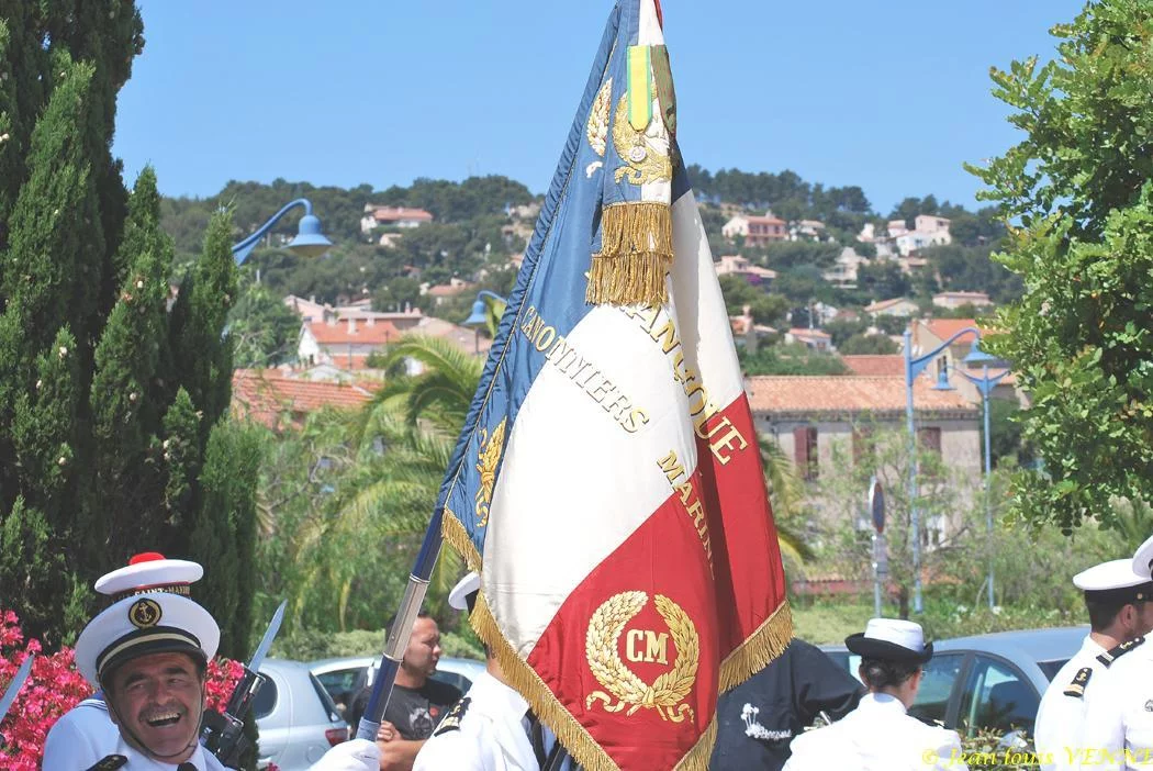 Le drapeau des anciens combattants