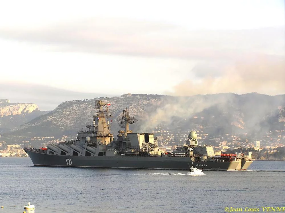 Arrivée Ã  toulon du croiseur Russe Moskva