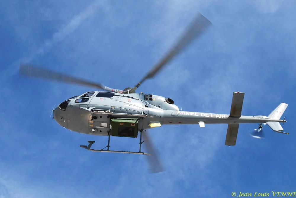 L'hélicoptère de l'armée de l'air
