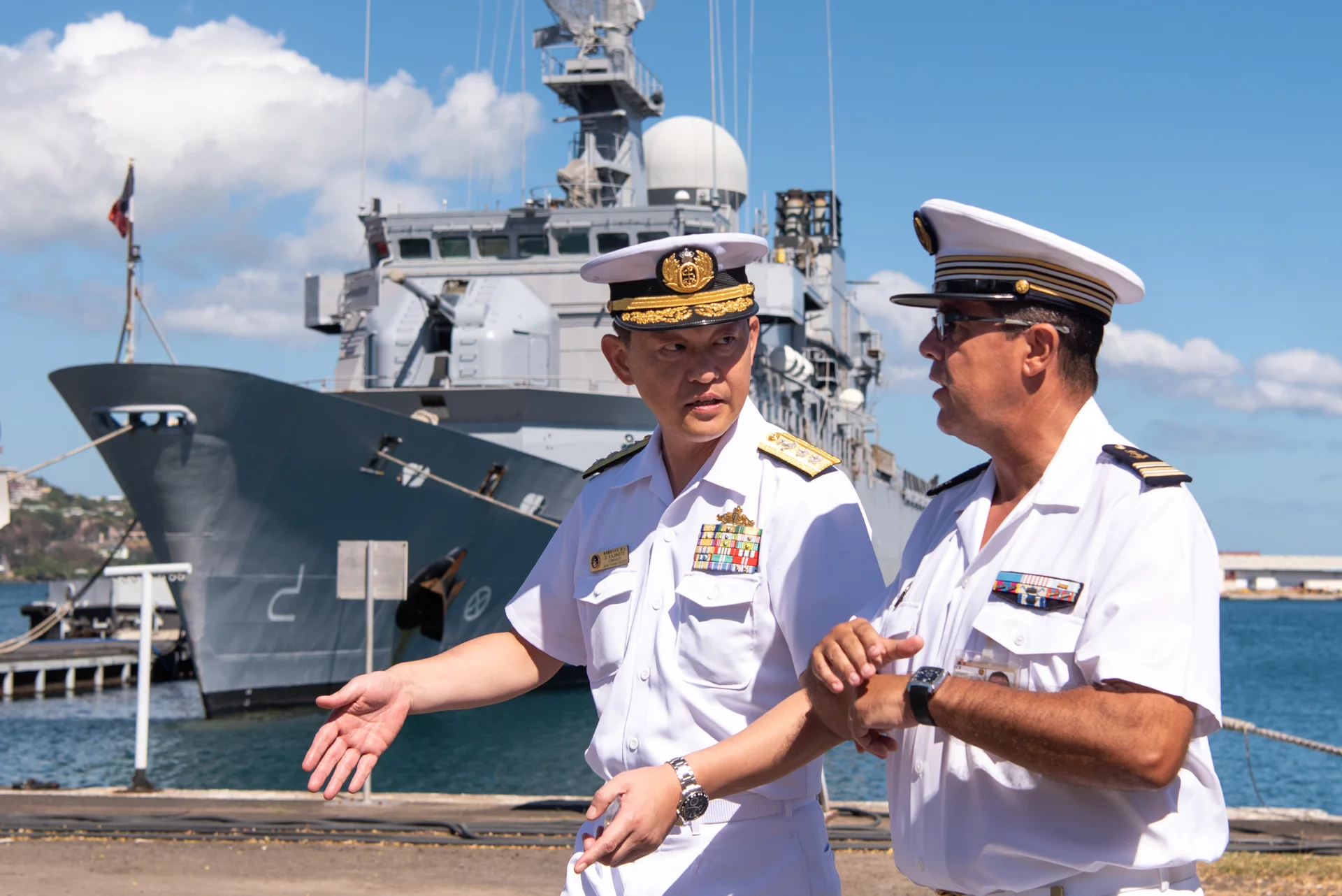 Escale à Papeete du groupe école japonais Japan Training Squadron de la marine japonaise