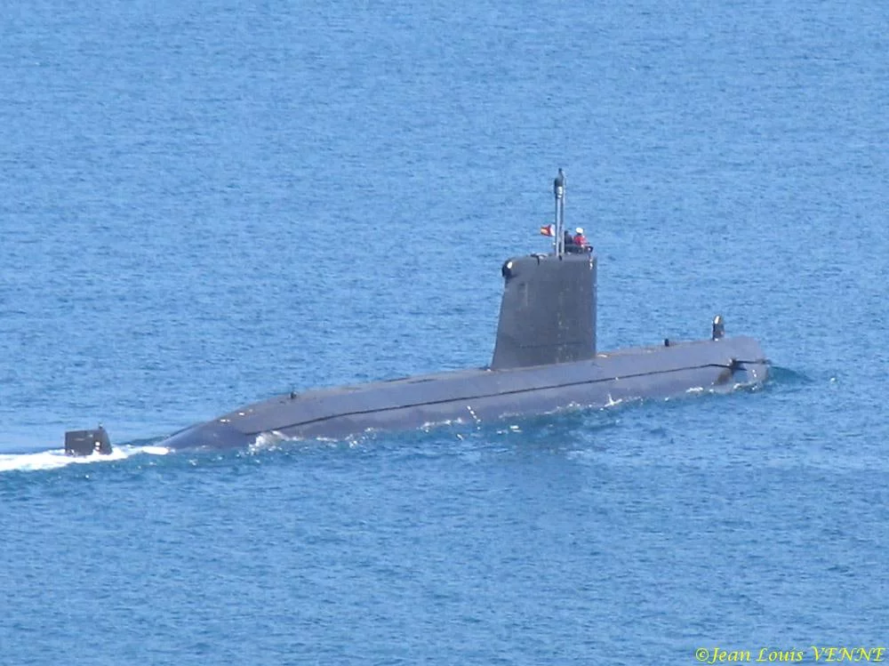 Le Mistral espagnol en rade de Toulon