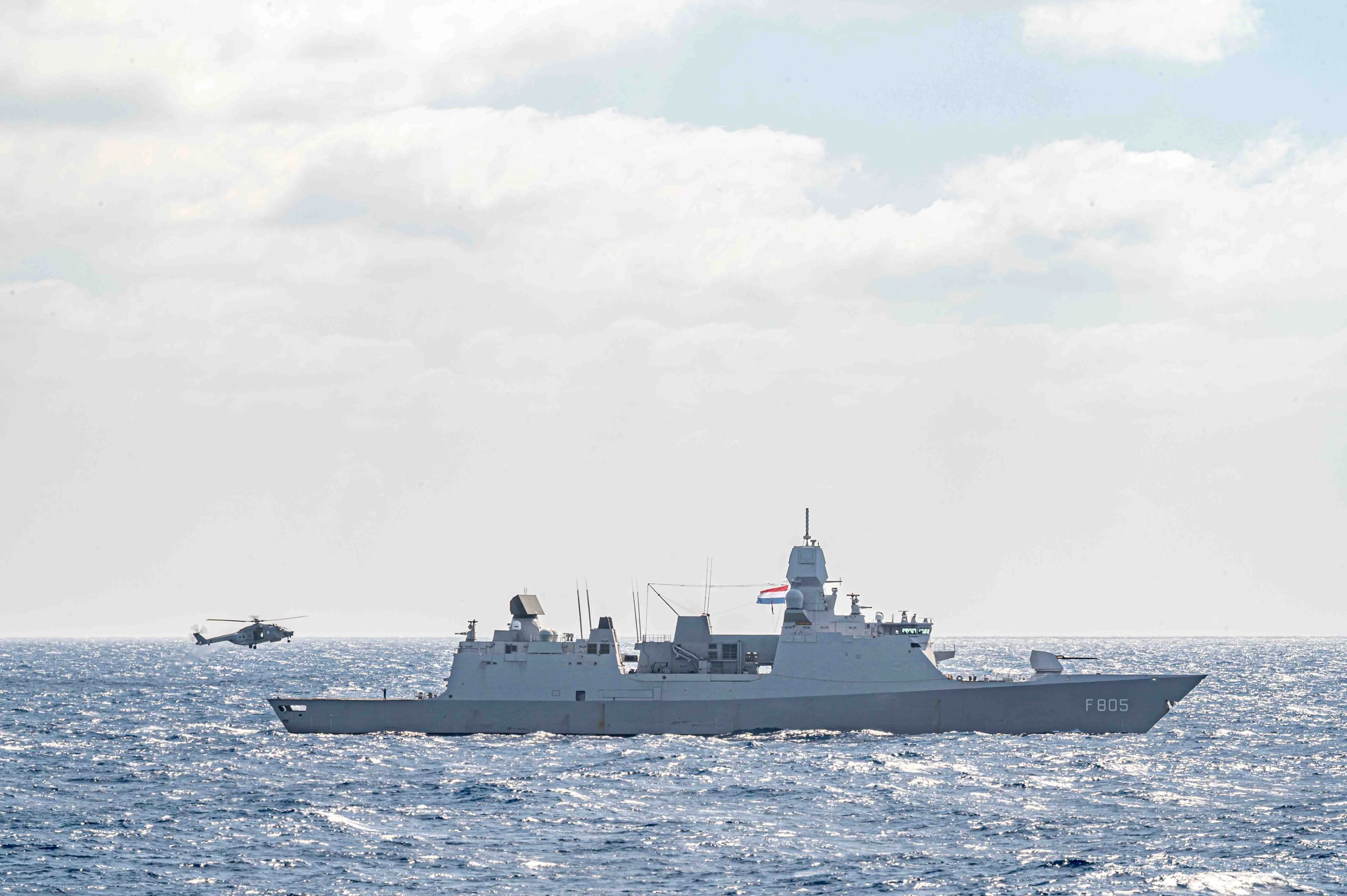 La frégate néerlandaise HNLMS Evertsen