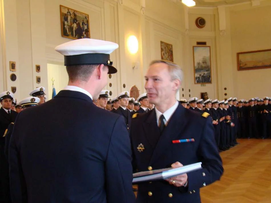 Remise des prix à la promotion « Sous-marin Curie » de l’École de maistrance