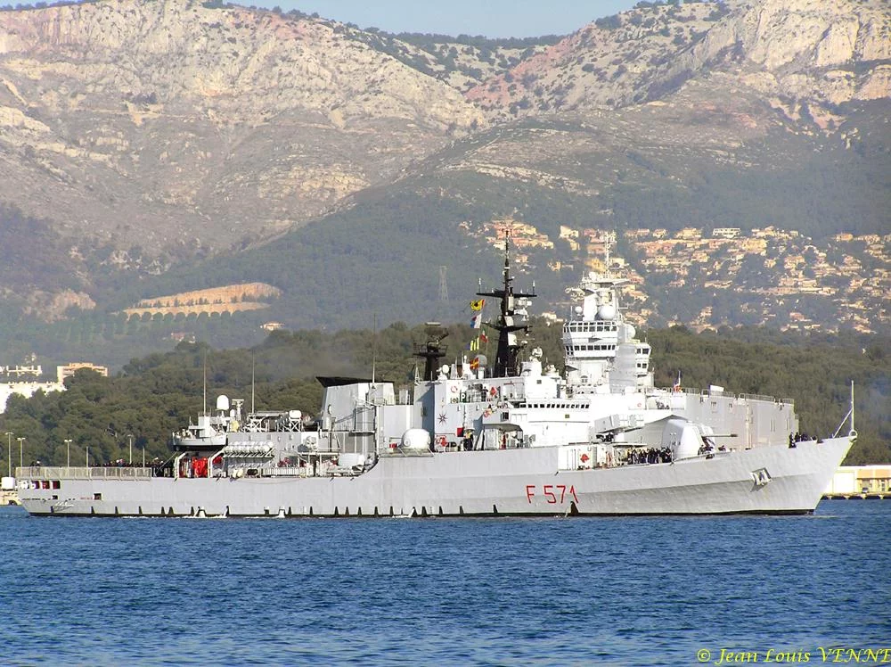 La frégate italienne Grecale