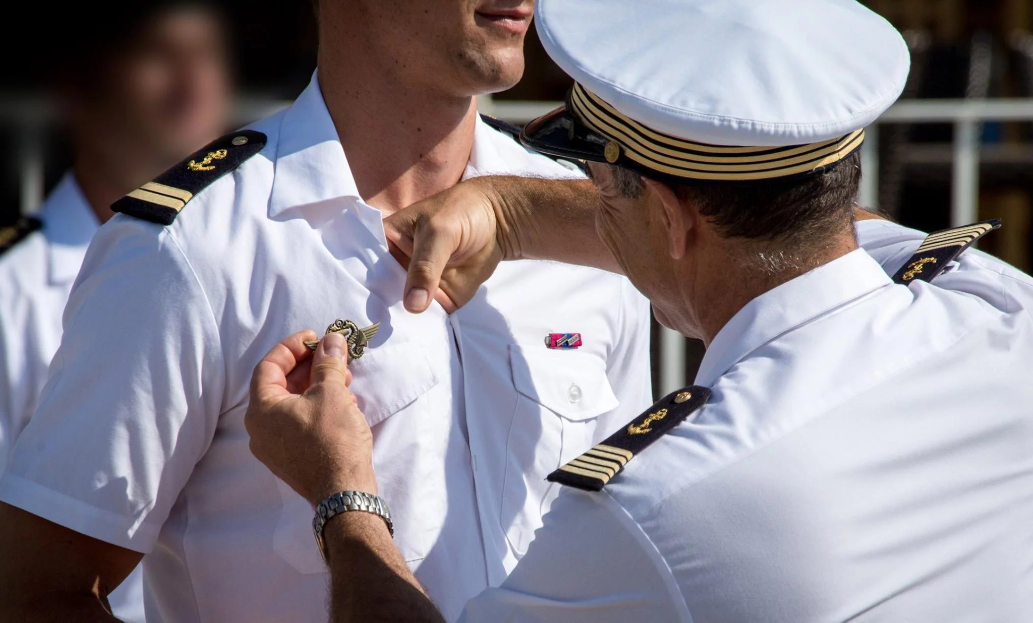 10 nouveaux nageurs de combat reçoivent leur certificat