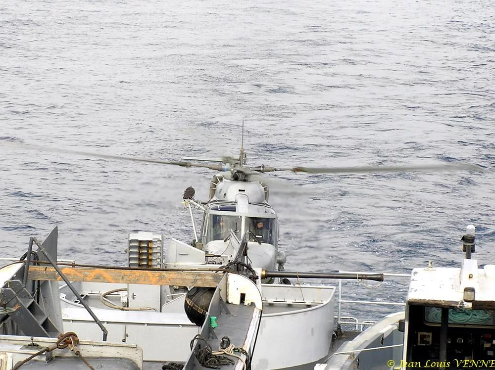 Dernières manœuvres aviation sur le Jules Verne