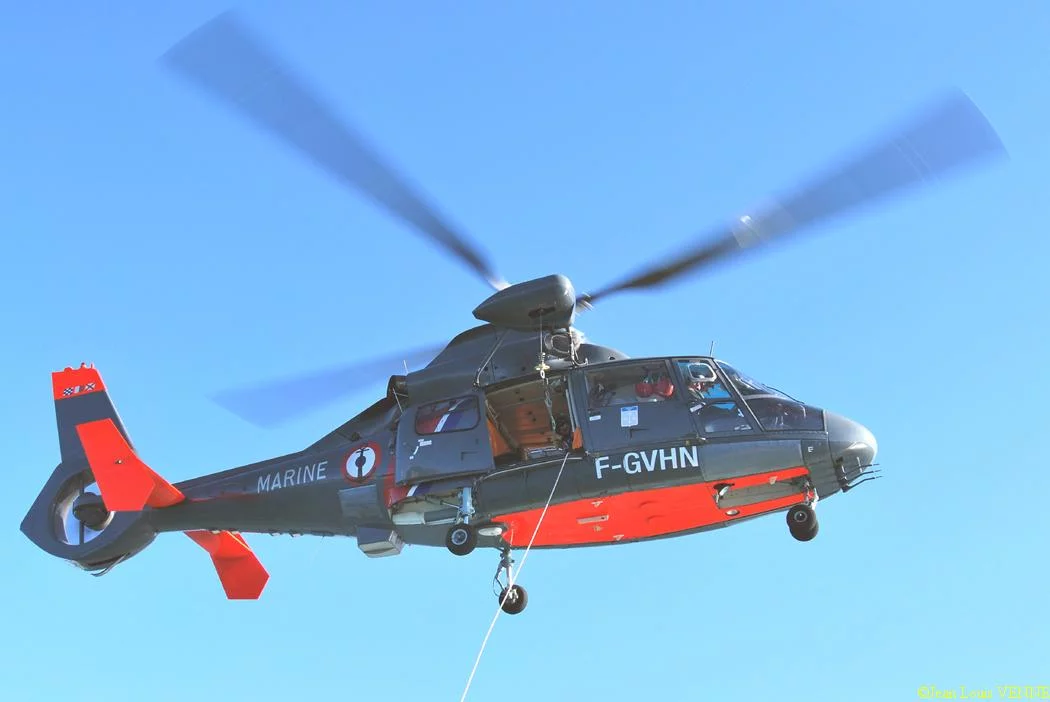 L'hélicoptère Dauphin de service public