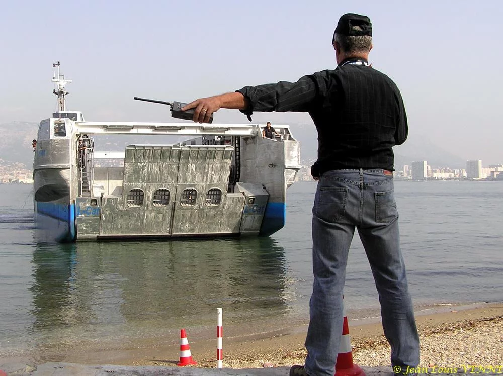 Le nouveau catamaran de débarquement de la CNIM