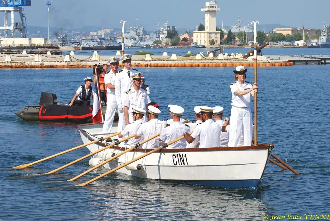 Le CV Boivin débarqué dans une baleinière