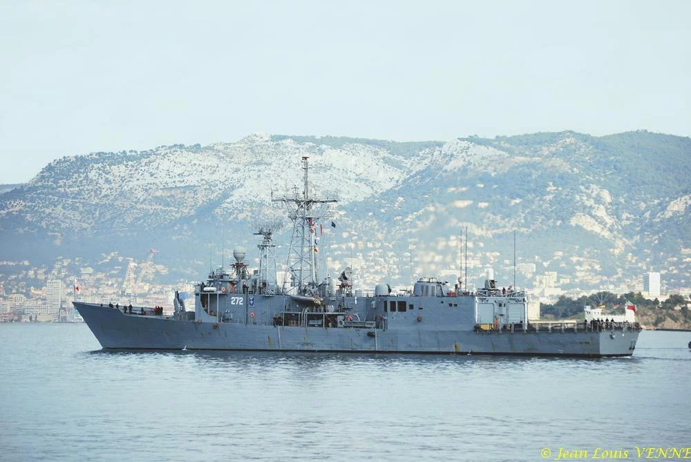 La frégate polonaise GENERAL K. PULASKI