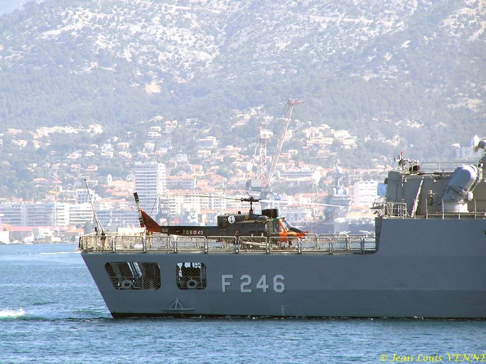 La Force de l’OTAN « SNMG2 » en escale à Toulon