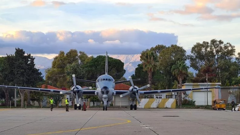 Un avion de patrouille maritime Atlantique 2 sur la base aérienne grecque de La Sude