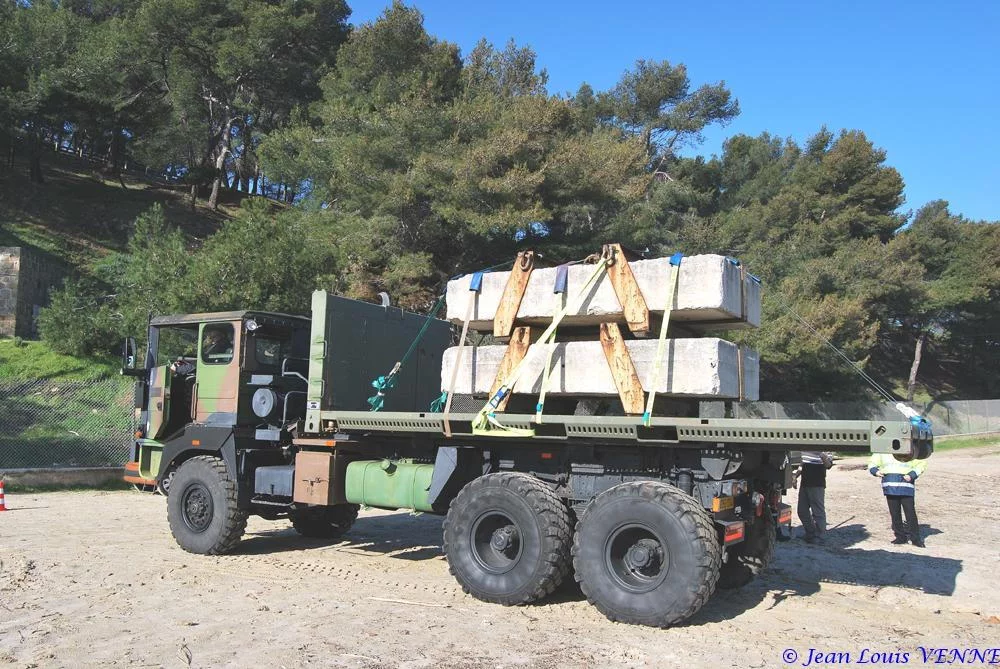 Premier plageage du L-CAT avec matériel roulant